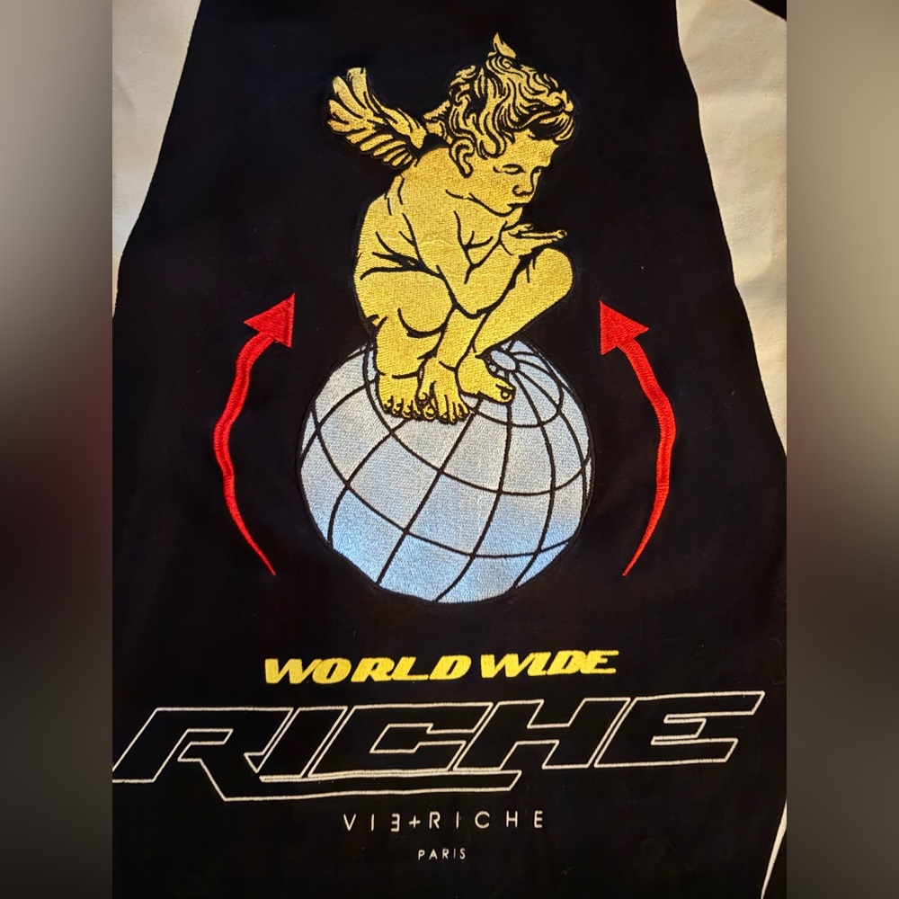 Vie + Riche Paris Worldwide Riche Color Block TShirt Zippered Pocket Angel Med
